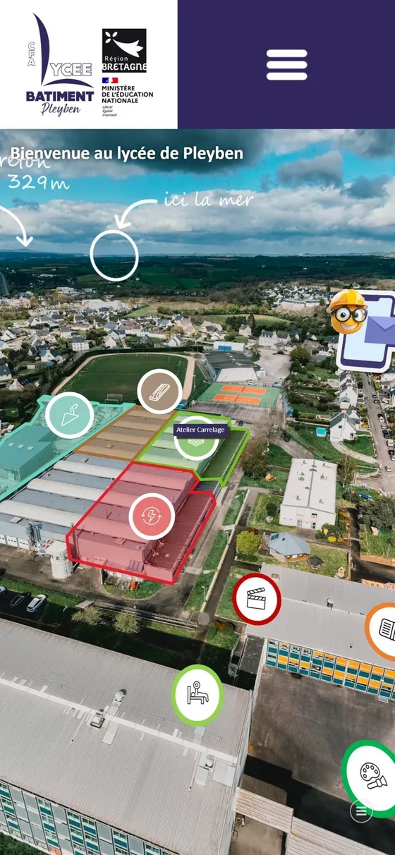 Une expérience sur téléphone, dans un atelier de lycée